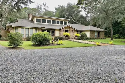 Image de Spacious 4-bedroom house in lovely Winter Springs near everything