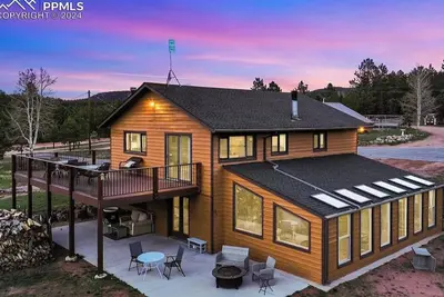 Image de The Minty Mountain Ranch. A serene rustic retreat on 5 acres! Sleeps 8