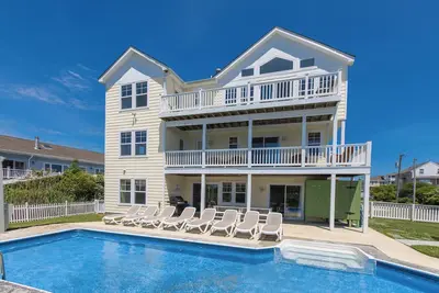 Image de Sunset House - Pool - Beautiful views of Back Bay