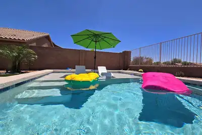 Image de Golf Course Retreat, 4-bedroom house in Maricopa located on the Duke
