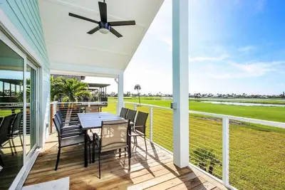 Image de Breathtaking golf front villa on Sanibel Island - Includes Tennis Membership - 18th Fairway