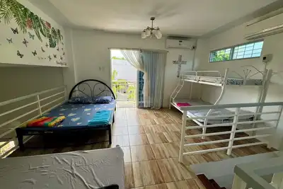 Image de Charming 3-bedroom fully Ac small villa w\/pool, gazebo and garden in Santa Rosa.