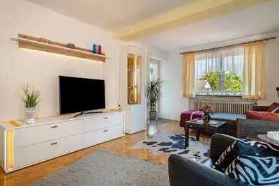 Image de Appartement \"Mein Lieber Schwan\" avec vue sur les montagnes, balcon et Wi-Fi