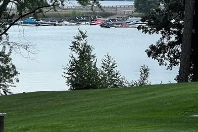 Image de 🔥 Lakefront · 2 Docks · Fire Pit · Grill · Smart Tv · Great Views