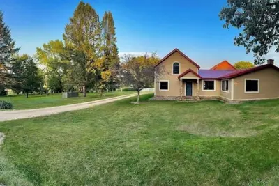 Image de Chic Country Home w\/ Sprawling Acreage