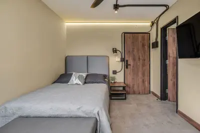 Image de Modern Loft in city downtown near Metro station