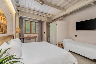 Image de Luxury Suite in the Heart of Manila, 3pax room