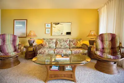 Roomy 3 Bedroom w/Two-Levels - Makahuena 4303