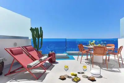Image de Neptuno Suite Playa by VillaGranCanaria