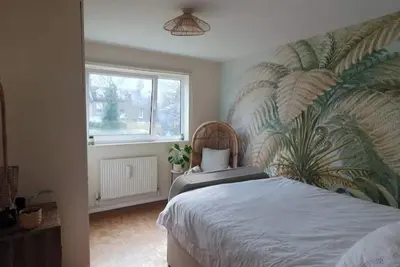 Image de Lovely one bedroom Blackheath - with separate office room.