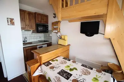 Image de Studio Mezzanine und Kabine 4 Betten am FuĂźe der Pisten - Auris en Oisans