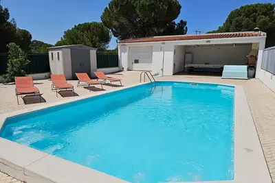 Image de Casa do Sol - Traumhaftes Ferienhaus mit Absoluter Privatsphäre und Großem Pool!
