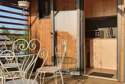 Image de Tiny House à Feytiat, au calme et à 10 min du centre ville de limoges