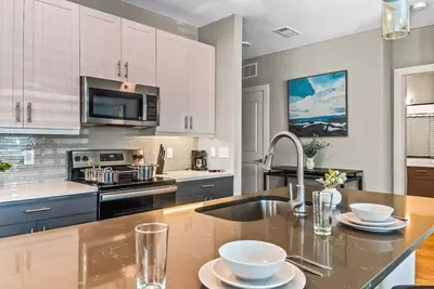 Image de The Luxe Haven 1Bd at Fw
