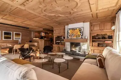Image de Luxury Duplex Elegance in Wispile