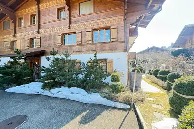 Image de Warm And Spacious Chalet Surrounded By Greenery