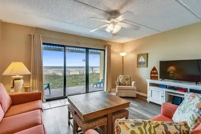 Image de Beach Blossom Villa of St. George Unit B-2