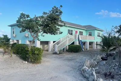 Image de Waterfront 3-bedroom 3-Bath \/ Ac \/ WiFi \/BoneFish \/ gorgeous North Caicos Tci.