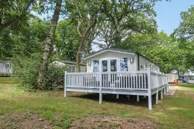 Image de Serenity, pet friendly, country holiday cottage, with pool in Cowes