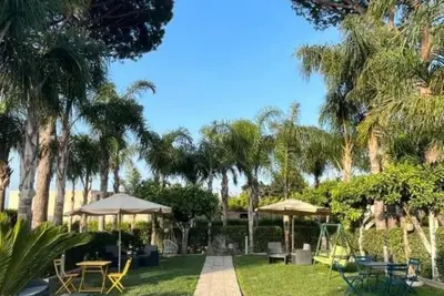 Image de B&B Green Oasis - Triple Room 2 with Private Bathroom
