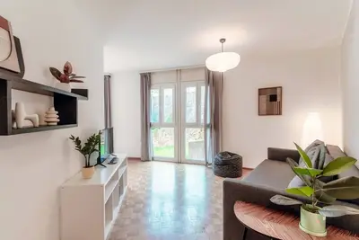 Image de App. près de la frontière italienne (Pink Flat 2)