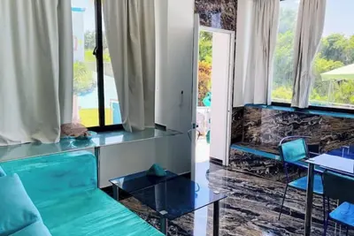 9 new apt in beautiful oceanfront Villa. \n
