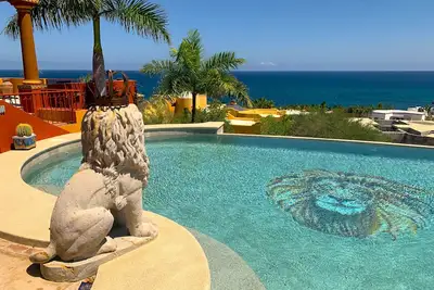 Image de Beautiful Villa with Pool