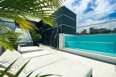 Image de Luxury Penthouse 2 Pools 14-bedroom Parque Lleras Medellín Stunning city views