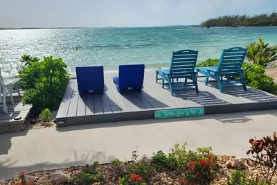Image de Exuma Sea La Vie - Beachfront, Stunning views, Newly Updated at Hideaways