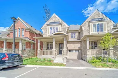 Image de Family-Friendly 3br | King + Queen Beds | Garage Parking | Fast WiFi