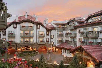 Image de Luxury Sonnenalp 2br suite in Vail Village - indoor/outdoor pool, spa & hot tub