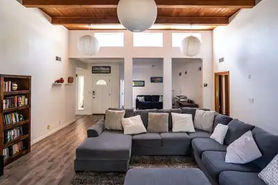 Image de Terrific 4-bedroom House in Albuquerque in Gated Community!