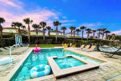 Luxury 8br Theater Game Pool Golf Firepit - Disney