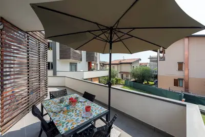 Image de Rosy House 100m from lake & Shared Pool, Toscolano Maderno, Italy
