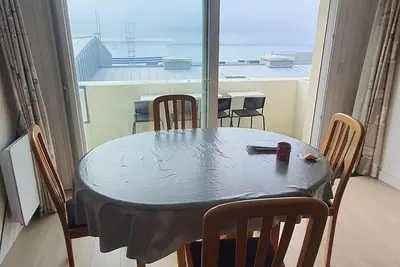 Image de A 10 m de la digue, suivez le Tour de France depuis le balcon