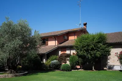 Image de Villa with large garden