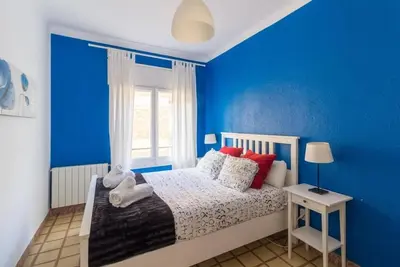 Image de Cute Three-bedroom Apartment City Center