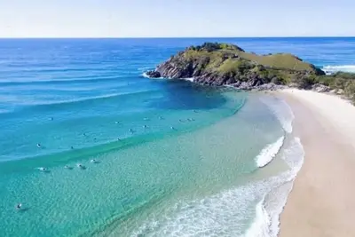 Image de Coastal Caba Shack - 3 bedrooms - Pet Friendly - Walk to Beach & Shops