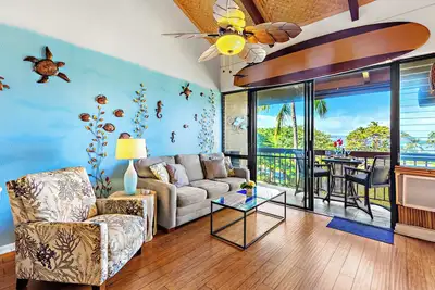 Image de Loft condo with stunning ocean & pool views