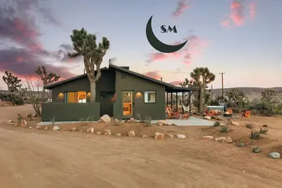 Image de Sage Moon | Hot Tub, Fire Pit & Views