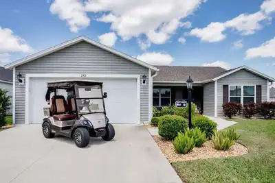 Image de Your Perfect Home in The Village of Citrus Grove!