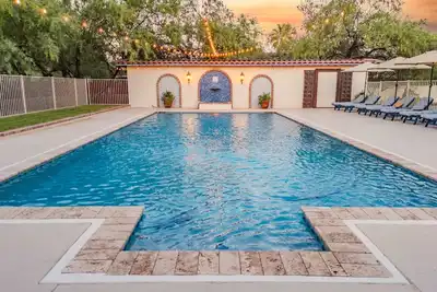 Image de Resort Style Pool, Pickleball, Tucson • Solana #6