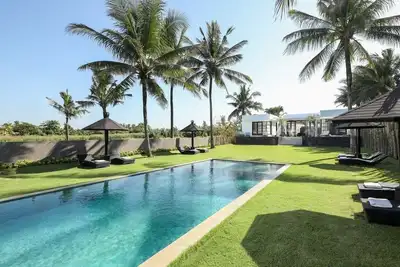 Image de Oceanfront 5 Bedroom Villa in Tabanan