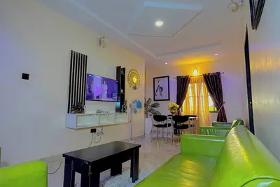 Image de Spacious & Cozy 2-Bedroom Flat With Modern Amenities- Perfect For Families