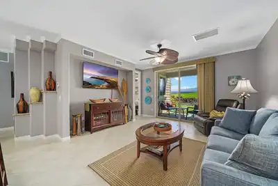 Image de Hawaiian Retreat W/ Grill, Patio & A/C-Golf Villas