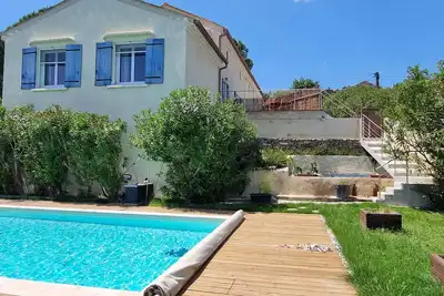 Image de Maison mitoyenne climatisée dans un mas entièrement rénové à 5' de l'Ardèche.