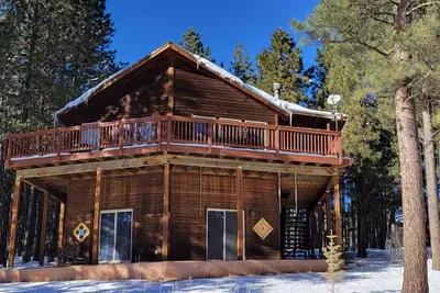 Image de Enchanting cabin with WiFi in Angel Fire