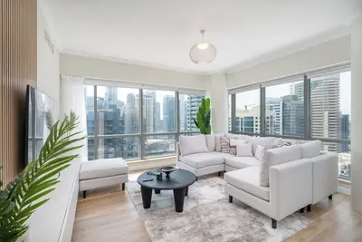 Image de Elegant 3-Bedroom Apartment with Spectacular Views in Dubai Marina