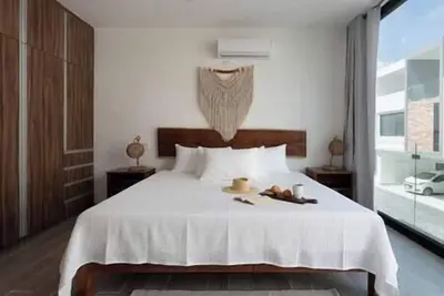 Image de Cozy and Modern House a few meters from the Beach