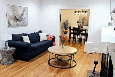Image de Charming 3-bedroom apartment within 5 minutes of Su, Le Moyne, and Hospitals